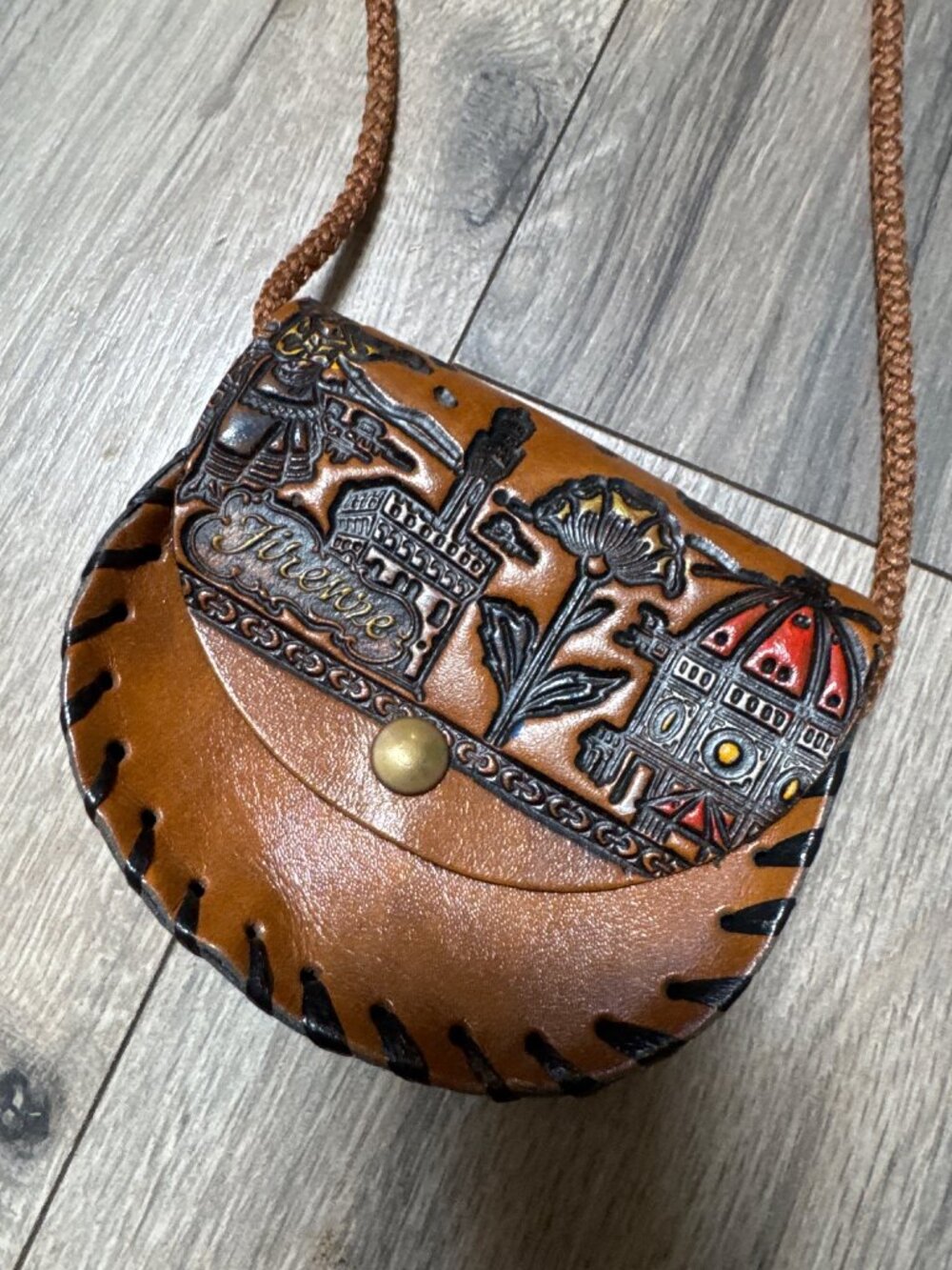 VTG Handcrafted Leather Crossbody Bag Firenze Embossed Design Made In Florence I